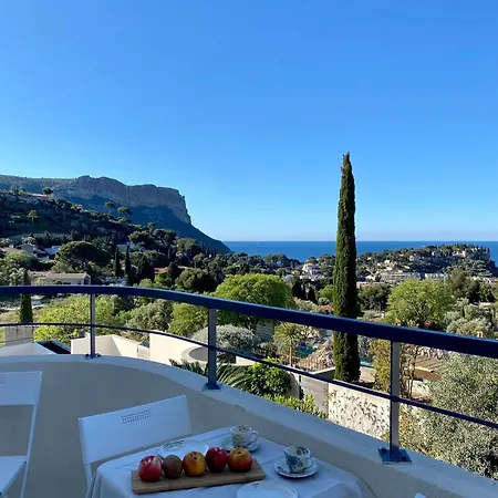 Click! Omg Views! 2-4-6-8pers The Secret Provence Gem *